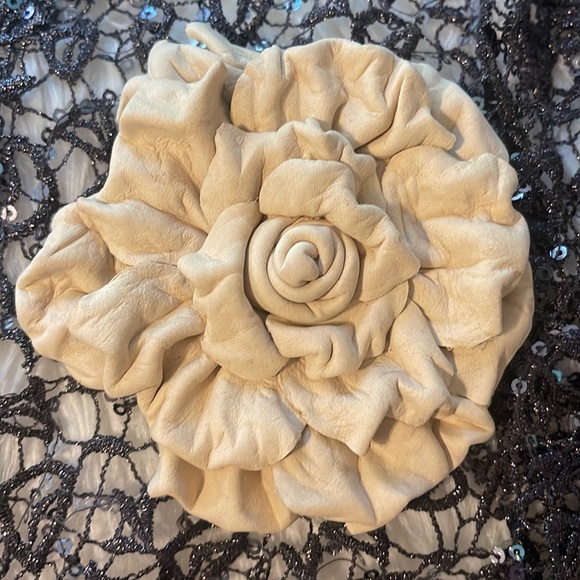 Handmade Real Leather And Stainless Steel Earrings with Matching Flower Pin - Picture 2 of 6